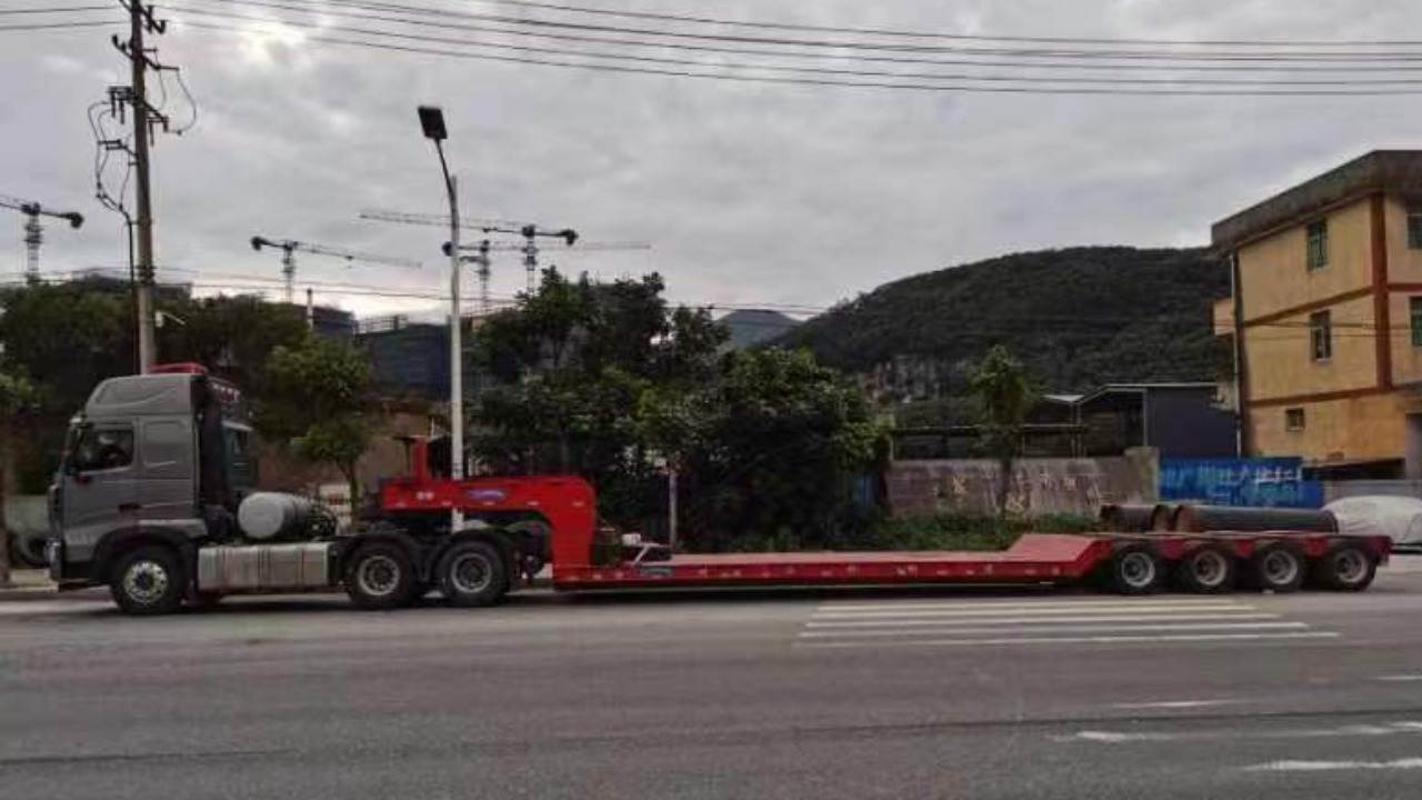 大型特種設備運輸車輛